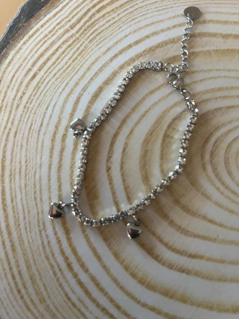 ✨ UShine.gr: Ατσάλινο Βραχιόλι με Ζιρκόνια & Κρεμαστά Καρδούλες No 157