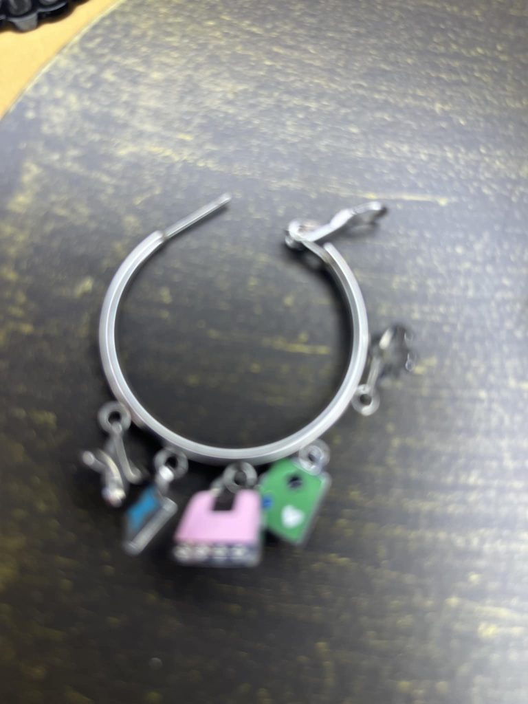 ✨ UShine.gr: Ατσάλινα Hoop με Πολύχρωμα Charms No 300