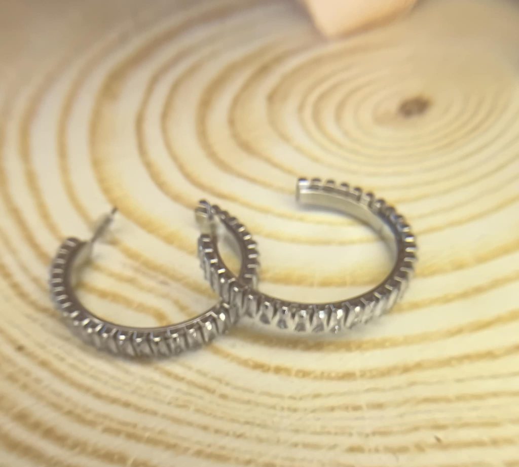 ✨ UShine.gr: Ατσάλινα σκουλαρίκια με κρύσταλλα baguette No 337