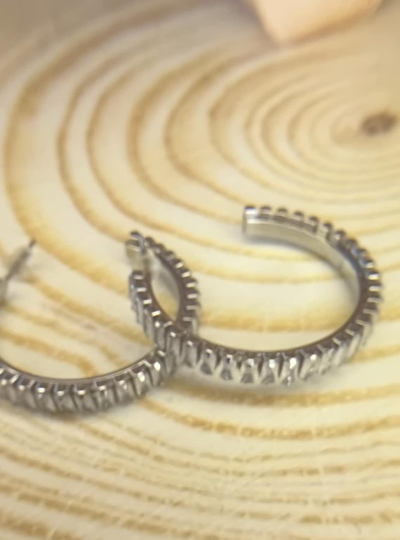 ✨ UShine.gr: Ατσάλινα σκουλαρίκια με κρύσταλλα baguette No 337