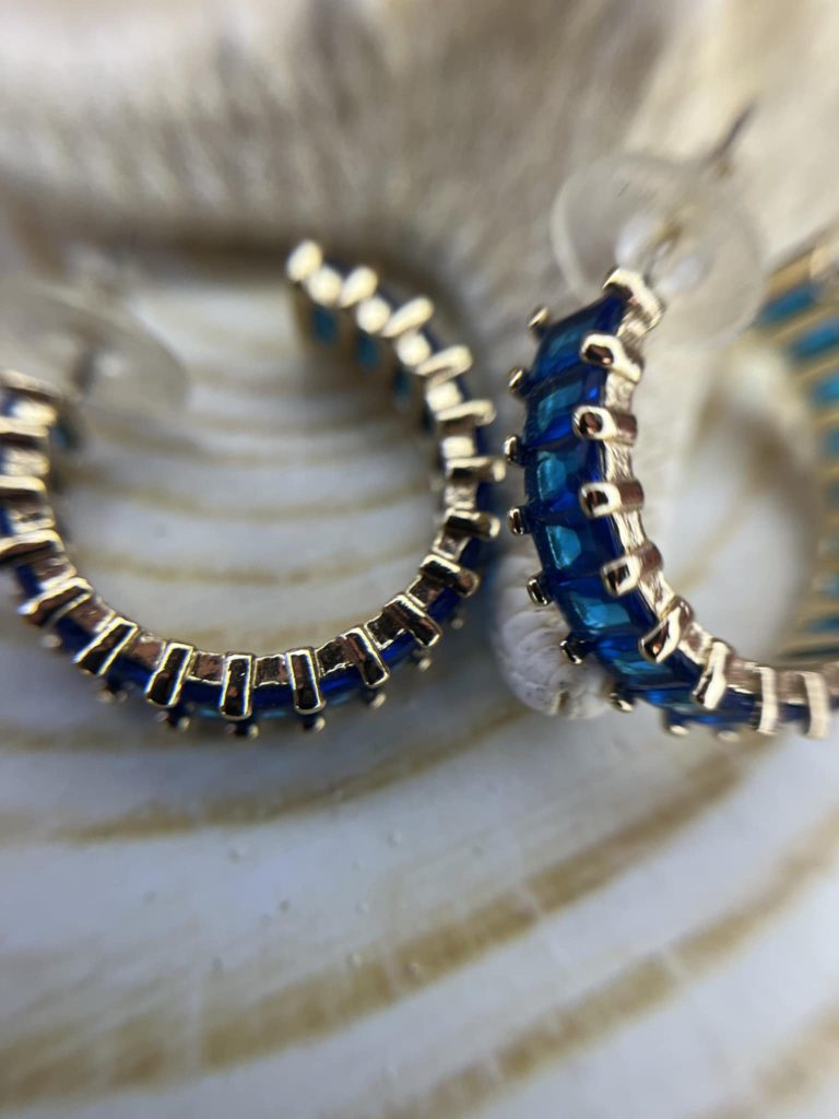 ✨ UShine.gr: Ατσάλινοι Κρίκοι με Μπλε Ζιργκόν No 311