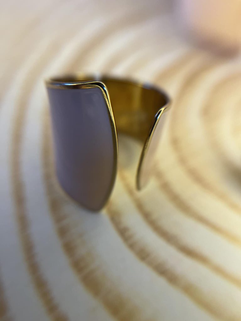 ✨ UShine.gr: Ατσάλινο Ασύμμετρο Δαχτυλίδι Nude Εμαγιέ No 207