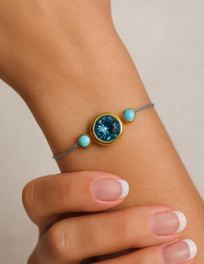 ✨ UShine.gr: Βραχιόλι κορδόνι με γαλάζιο κρύσταλλο & ατσάλι σε χρυσό No 137