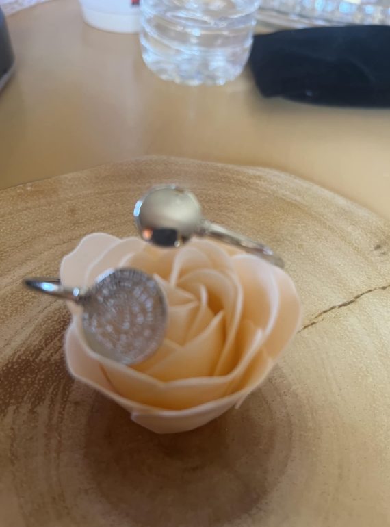 ✨ UShine.gr: Ατσάλινο ανοιχτό βραχιόλι με Δίσκο της Φαιστού σε ασημί No 138