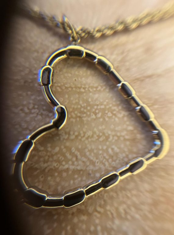 ✨ UShine.gr: Κολιέ ατσάλι καρδιά ανοιχτή σε χρυσό No 245