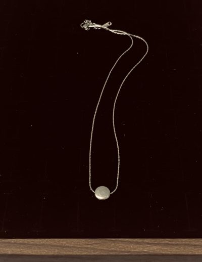 ✨ UShine.gr: Ατσάλινο κολιέ με μίνιμαλ στρογγυλό μοτίφ (ασημί) No 255