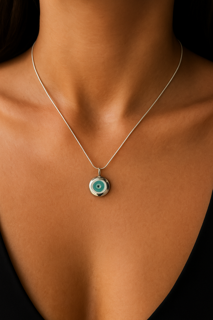 ✨ UShine.gr: Ατσάλινο κολιέ ματάκι σε ασημί No 252