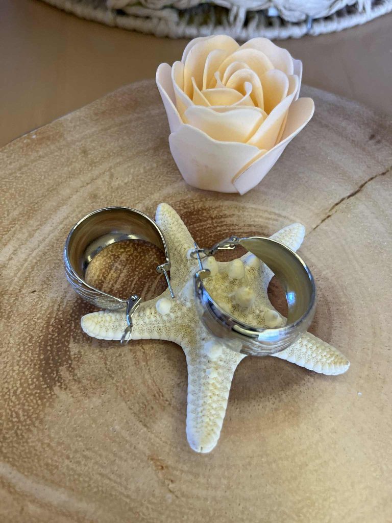 ✨ UShine.gr: Ατσάλινοι κρίκοι με σκαλιστό σχέδιο – Silver Shine No 1203