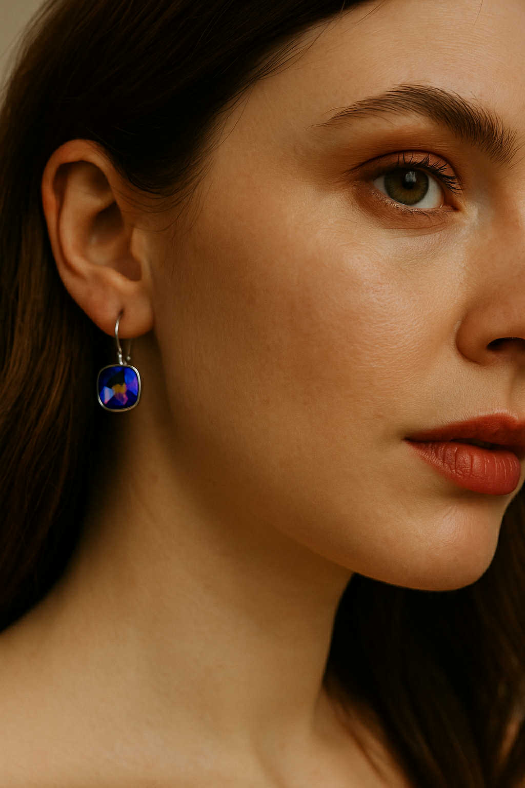 ✨ UShine.gr: Ατσάλινα σκουλαρίκια με μπλε κρύσταλλο No 1205