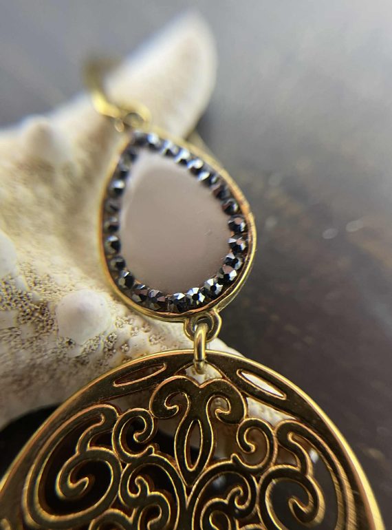 ✨ UShine.gr: Χειροποίητα Χρυσά σκουλαρίκια με δάκρυ & μοτίφ filigree No 1209