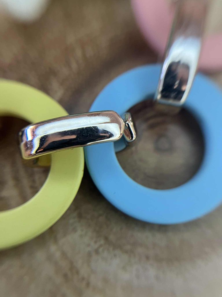 ✨ UShine.gr: Πολύχρωμο βραχιόλι με παστέλ κρίκους No 1220