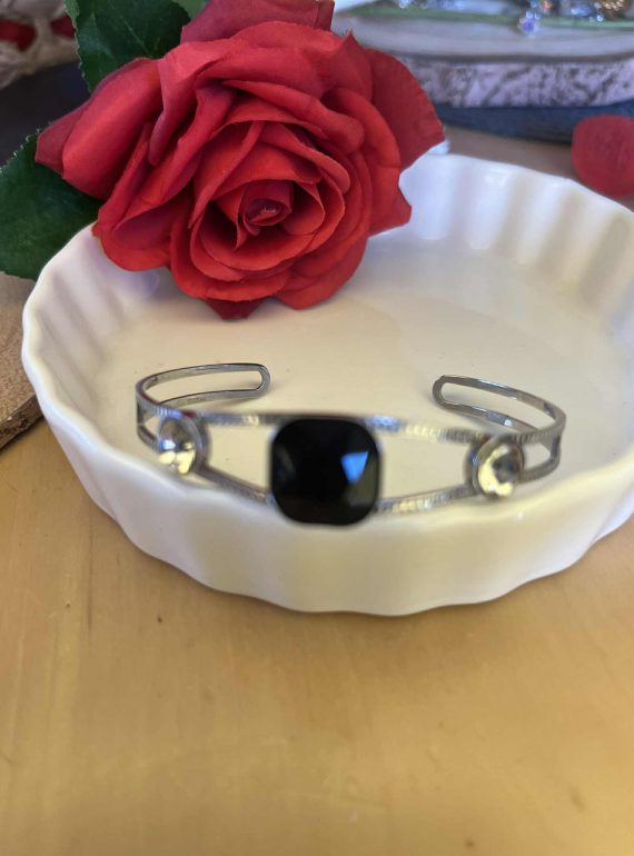 ✨ UShine.gr: Ατσάλινο βραχιόλι cuff με εντυπωσιακή μαύρη πέτρα No 1217