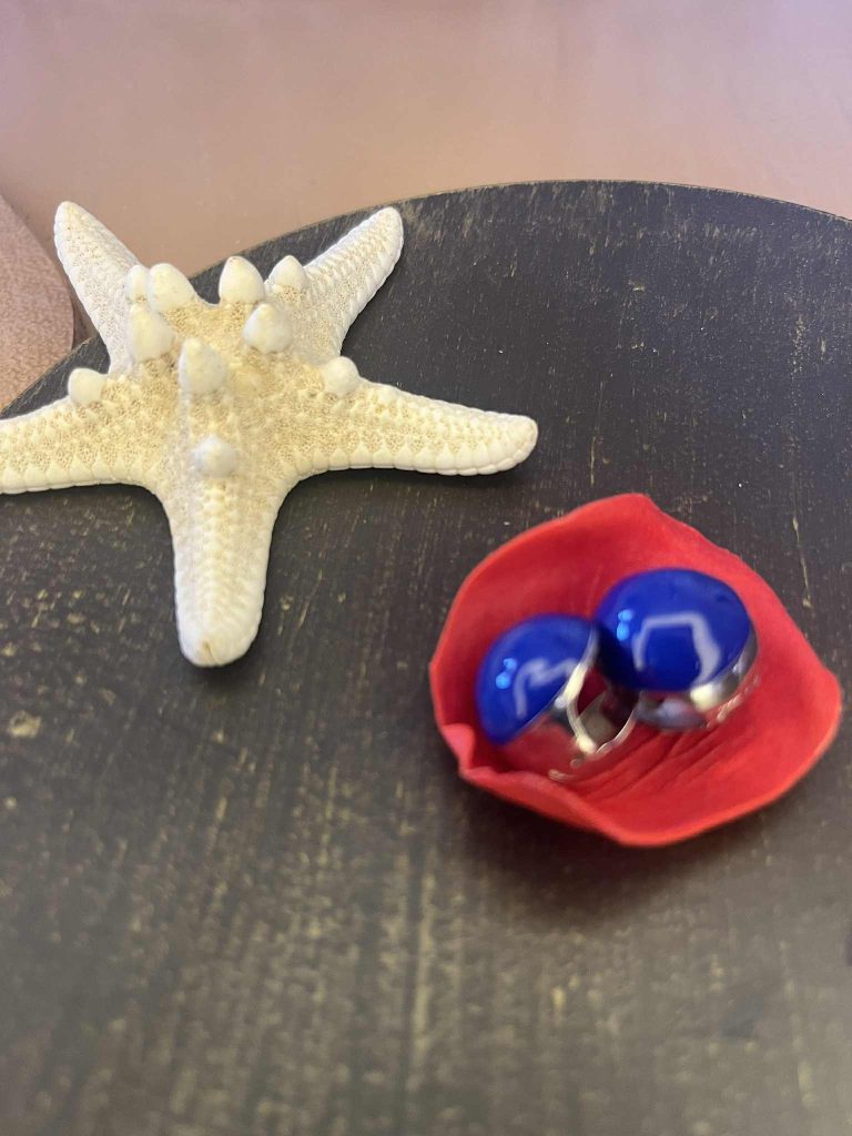 ✨ UShine.gr: Ατσάλινα σκουλαρίκια με μπλε καμπουσόν No 1210