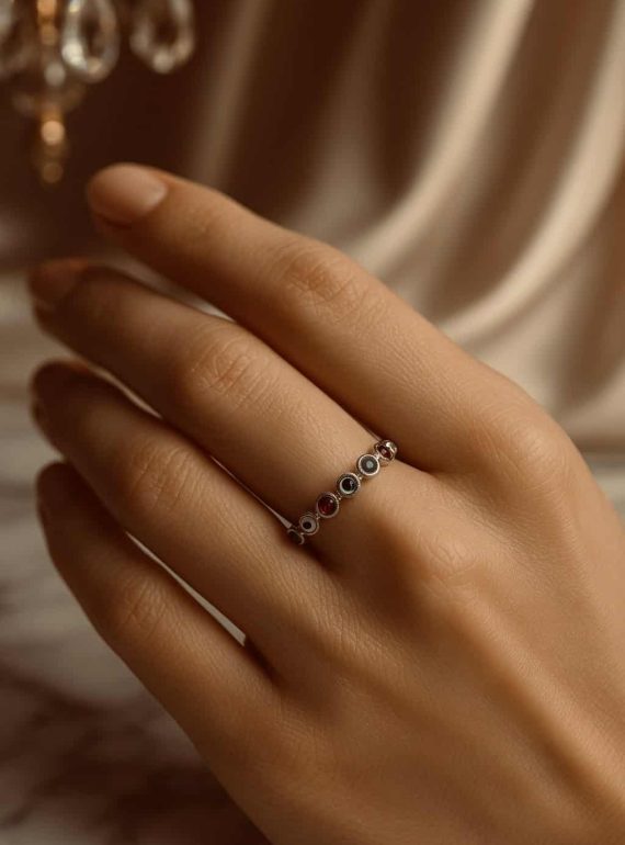 ✨ UShine.gr: Ατσάλινο δαχτυλίδι με ματάκια & πολύχρωμες πέτρες No 1223