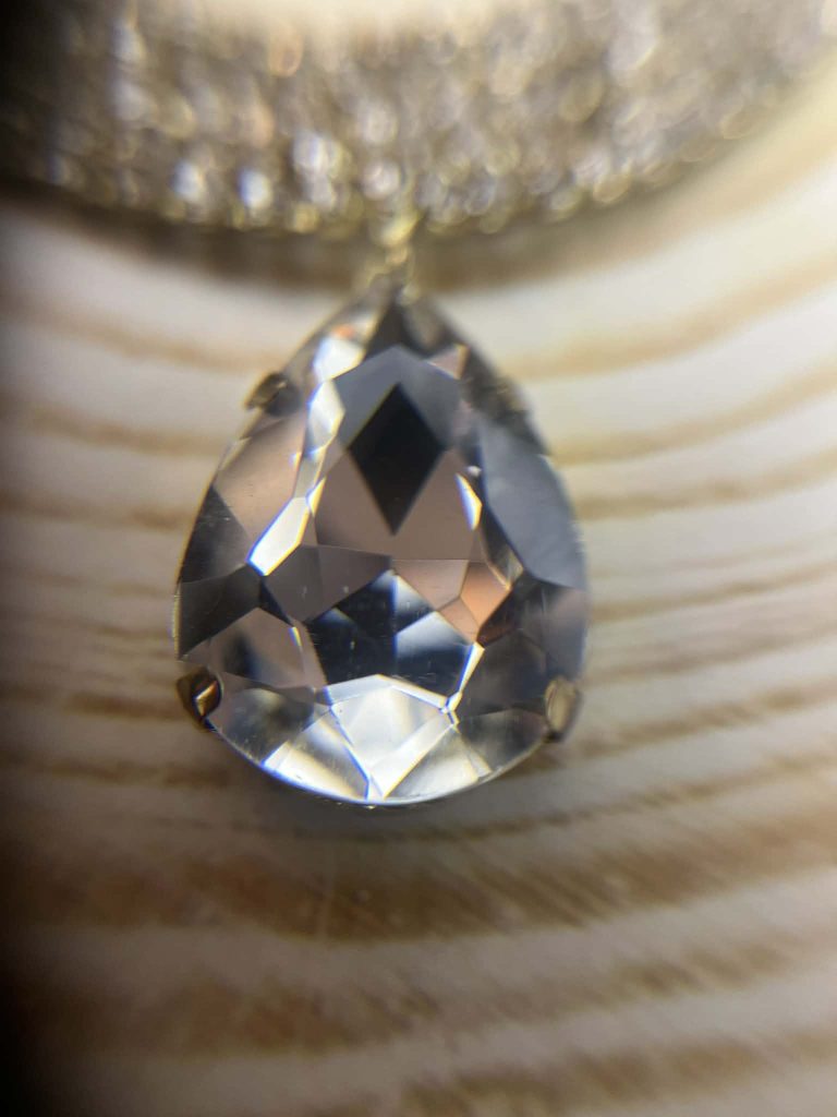 ✨ UShine.gr: Εντυπωσιακό choker με μεγάλο δάκρυ clear crystal No 1233