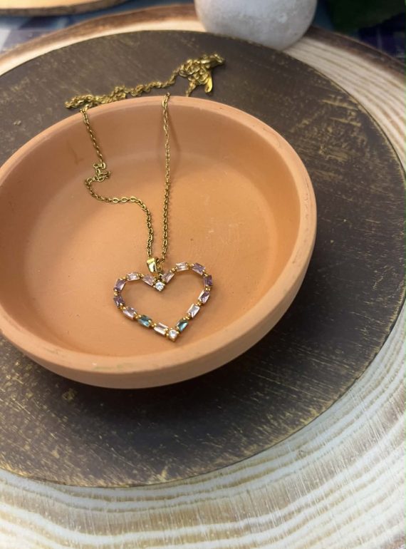 ✨ UShine.gr: Κολιέ καρδιά με πολύχρωμες baguette πέτρες No 1234