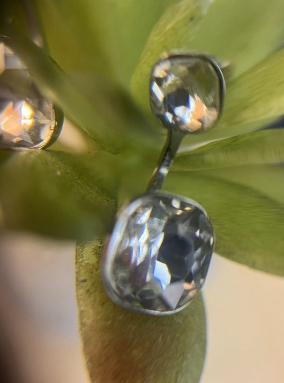 ✨ UShine.gr: Ατσάλινα σκουλαρίκια με διπλό διάφανο κρύσταλλο No 1242