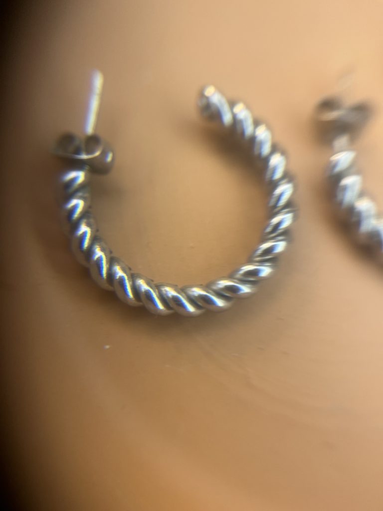 ✨ UShine.gr: Ατσάλινα στριφτά κρίκοι minimal σχεδίασης No 1246