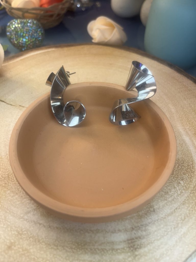 ✨ UShine.gr: Ατσάλινα σκουλαρίκια twisted spiral statement No 1249