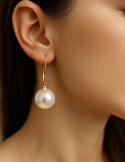 ✨ UShine.gr: Ατσάλινα σκουλαρίκια με μεγάλη λευκή πέρλα & χρυσό κρίκο No 1250