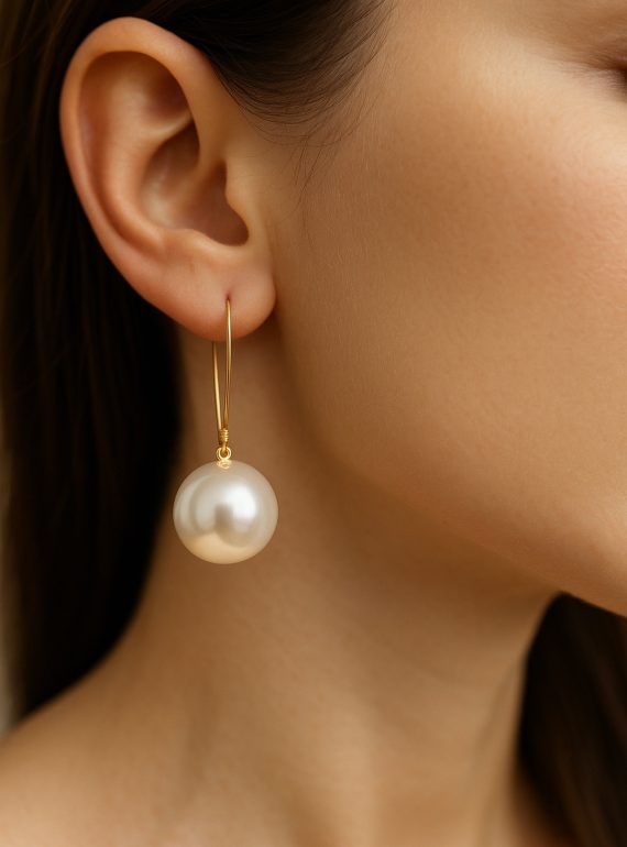 ✨ UShine.gr: Ατσάλινα σκουλαρίκια με μεγάλη λευκή πέρλα & χρυσό κρίκο No 1250