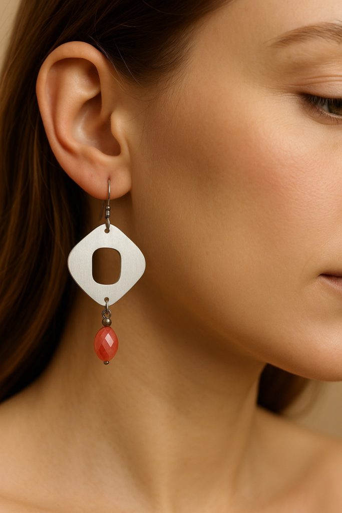 ✨ UShine.gr: Ατσάλινα γεωμετρικά σκουλαρίκια με κρεμαστή πορτοκαλί πέτρα No 1253