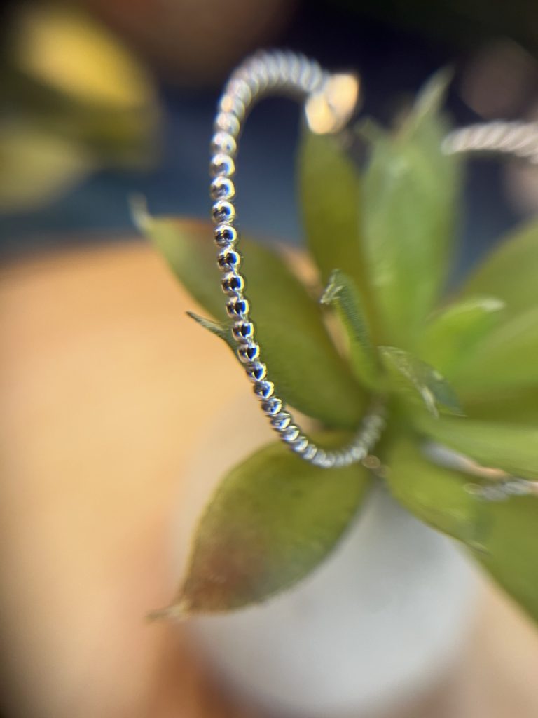 ✨ UShine.gr: Ατσάλινοι beaded κρίκοι σε minimal chic γραμμή No 1256