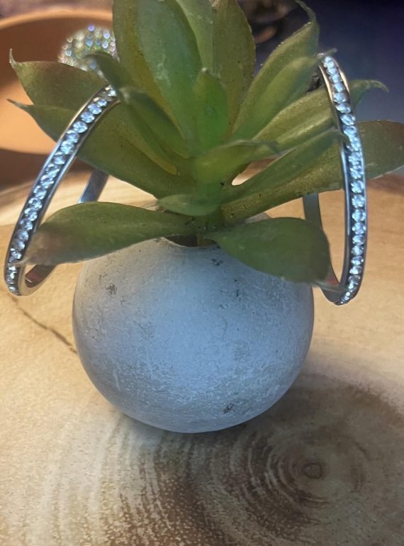 ✨ UShine.gr: Ατσάλινοι κρίκοι με λαμπερές στρας λεπτομέρειες No 1259