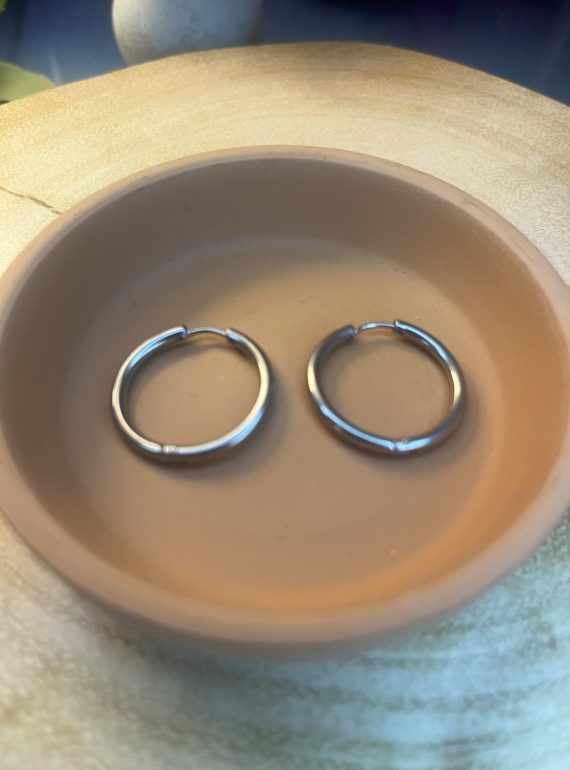 ✨ UShine.gr: Ατσάλινοι μικροί κρίκοι με minimal σχεδιασμό No 1262