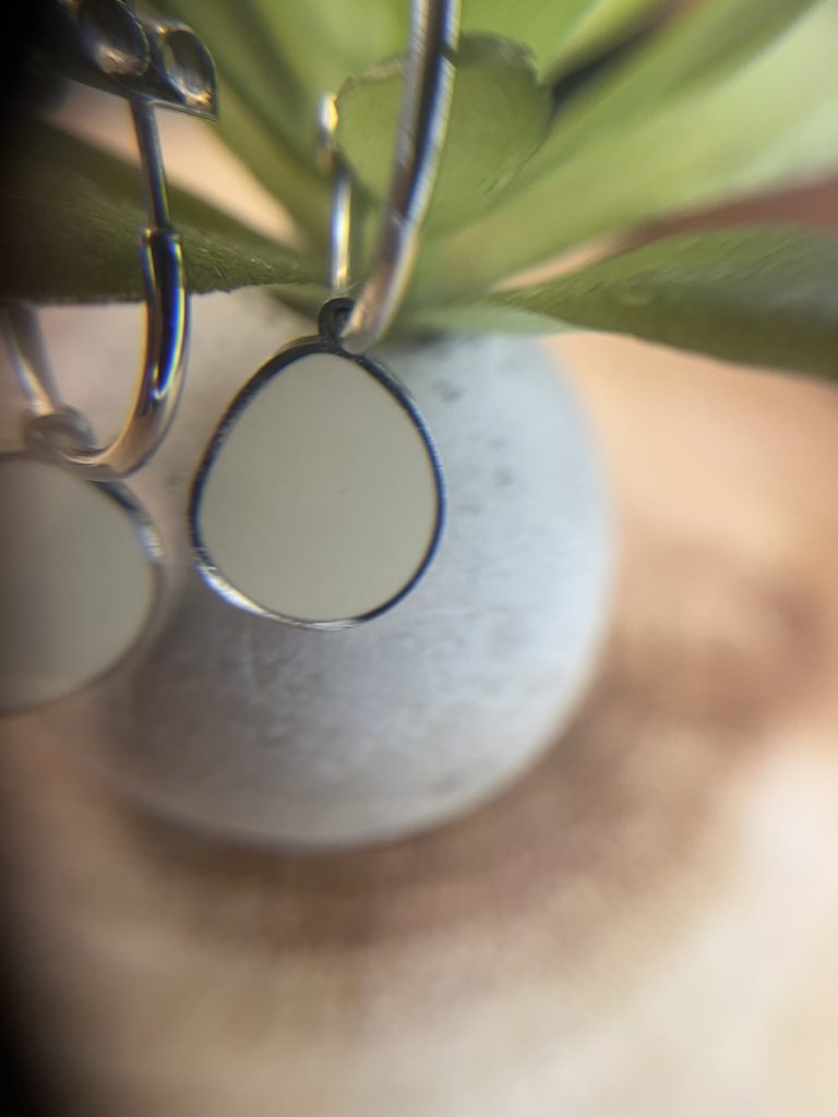 ✨ UShine.gr: Ατσάλινοι κρίκοι με μίνιμαλ λευκή σταγόνα No 1268