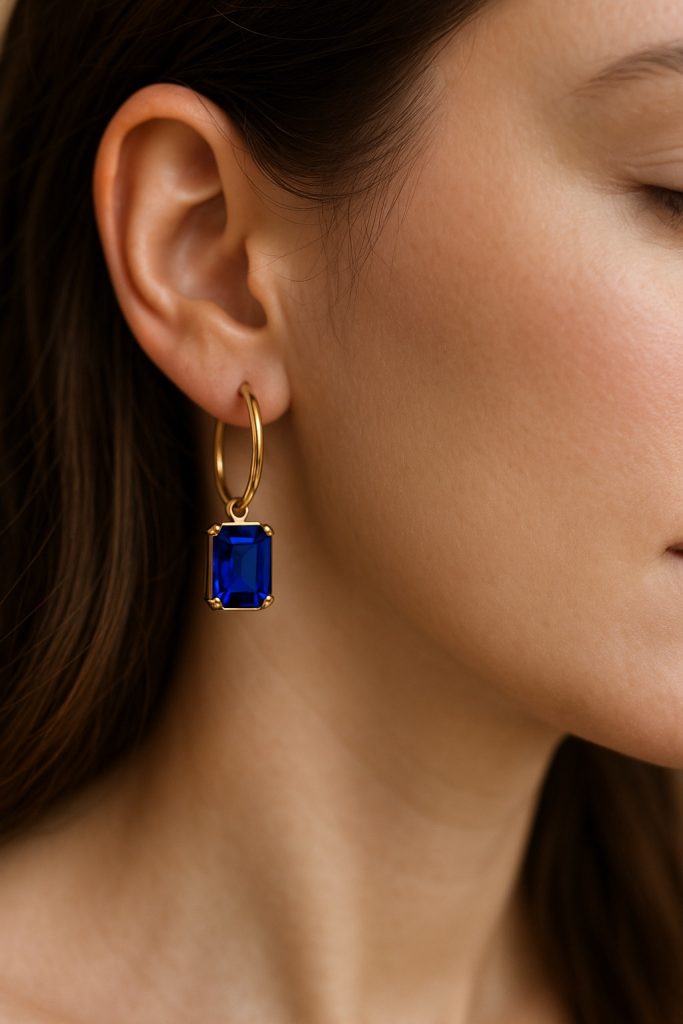 ✨ UShine.gr: Χρυσά κρεμαστά σκουλαρίκια με μπλε πέτρα No 1280