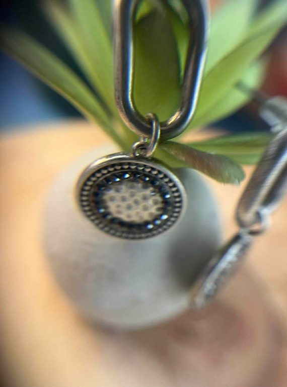 ✨ UShine.gr: Χειροποίητα vintage ασημί σκουλαρίκια με σφυρήλατη λεπτομέρεια No 1282