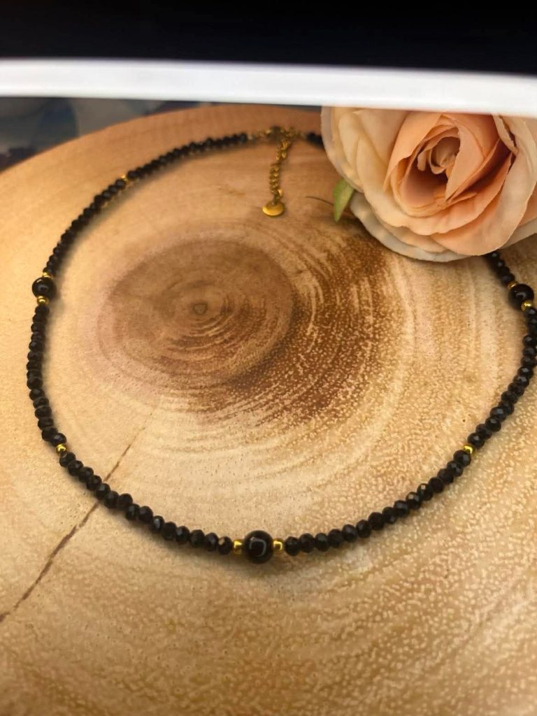 ✨ UShine.gr: Χειροποίητο κολιέ με ημιπολύτιμες χάντρες No 1286