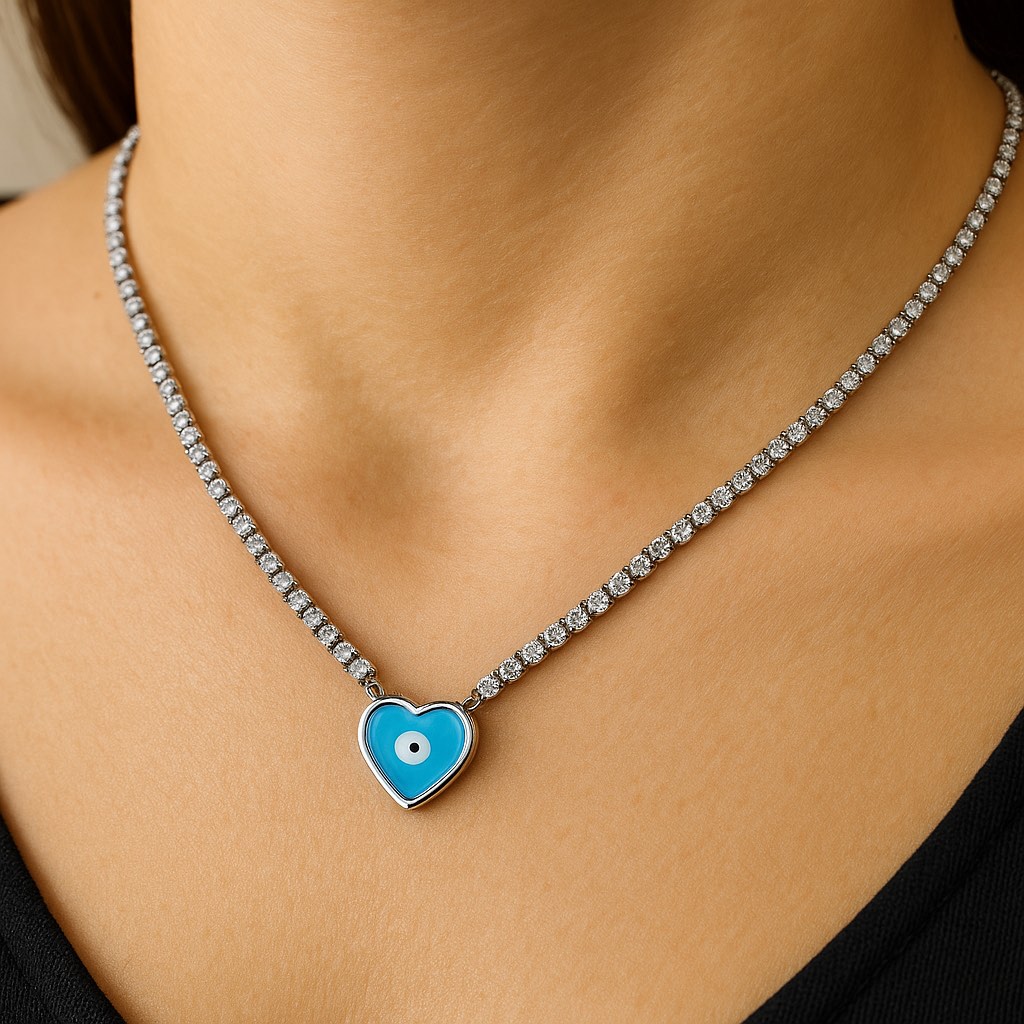 ✨ UShine.gr: Ατσάλινο κολιέ με ματάκι σε γαλάζια καρδιά No 1288