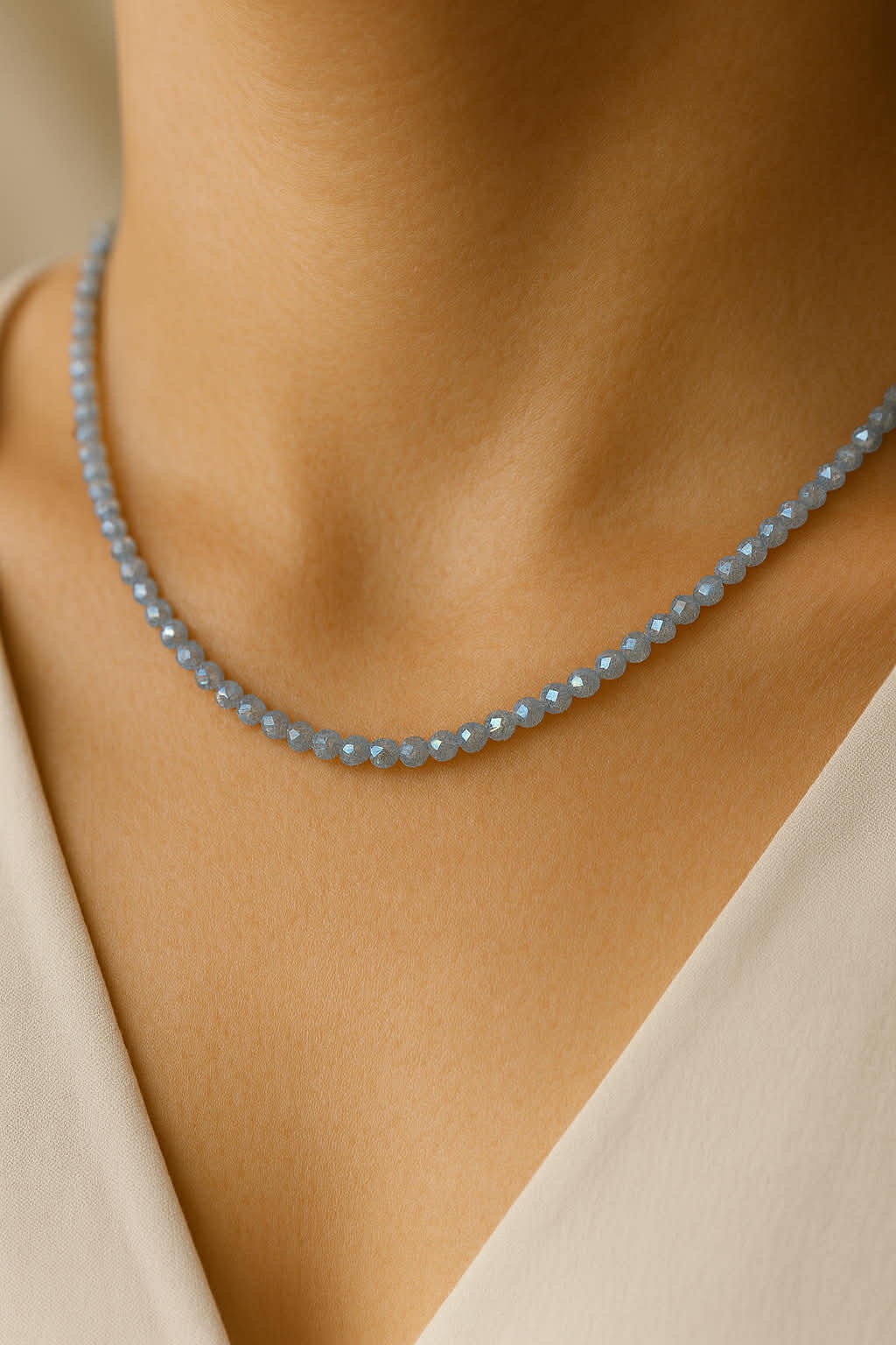 ✨ UShine.gr: Ατσάλινο κολιέ με γκρι-μπλε κρυστάλλινες χάντρες No 1290