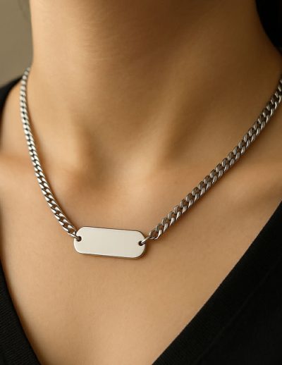 ✨ UShine.gr: Ατσάλινο κολιέ με ορθογώνια ταυτότητα σε minimal γραμμή No 1291