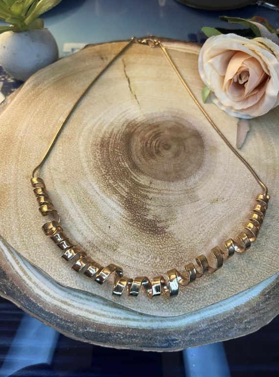 ✨ UShine.gr: Χειροποίητο κολιέ με ροζ-χρυσό spiral μοτίφ No 1294