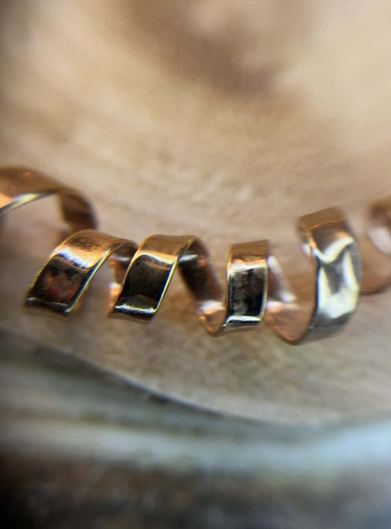 ✨ UShine.gr: Χειροποίητο κολιέ με ροζ-χρυσό spiral μοτίφ No 1294