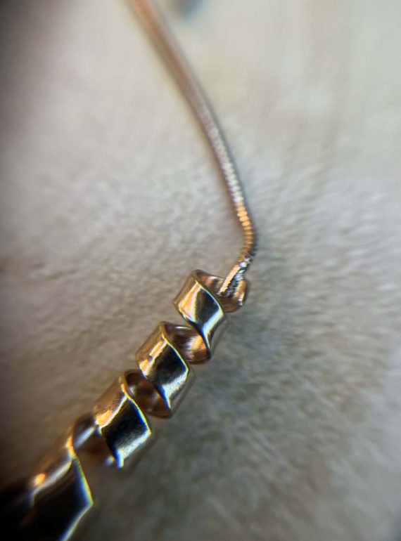 ✨ UShine.gr: Χειροποίητο κολιέ με ροζ-χρυσό spiral μοτίφ No 1294