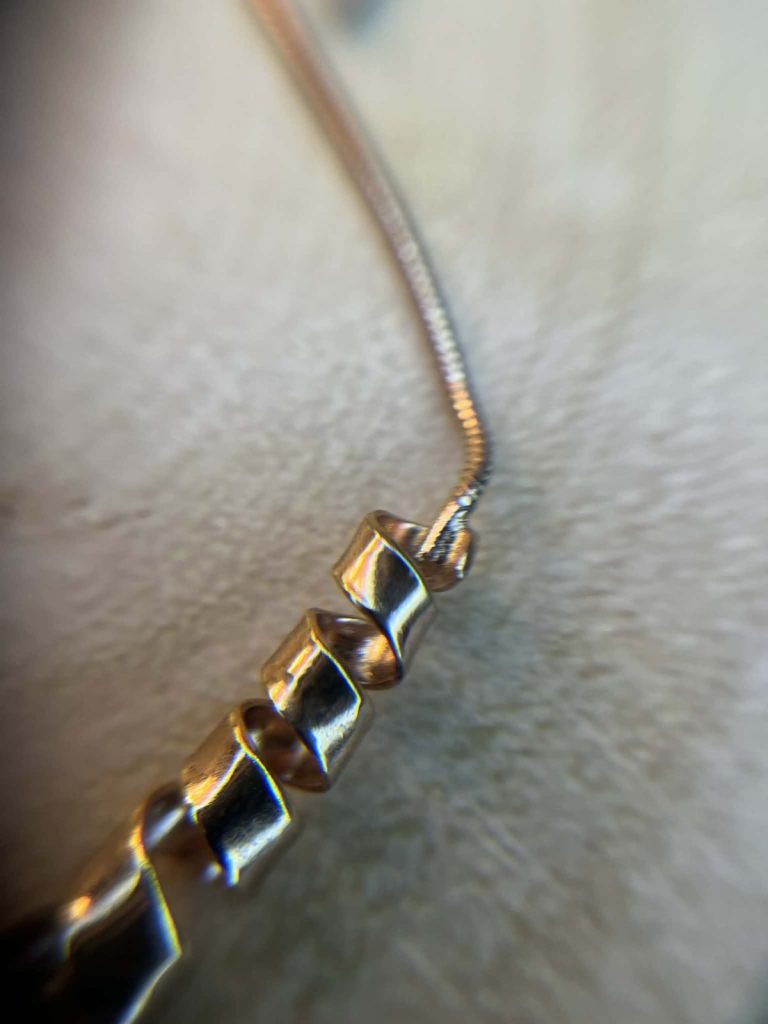 ✨ UShine.gr: Ατσάλινο μακρύ κολιέ με χρυσό spiral μοτίφ No 1294