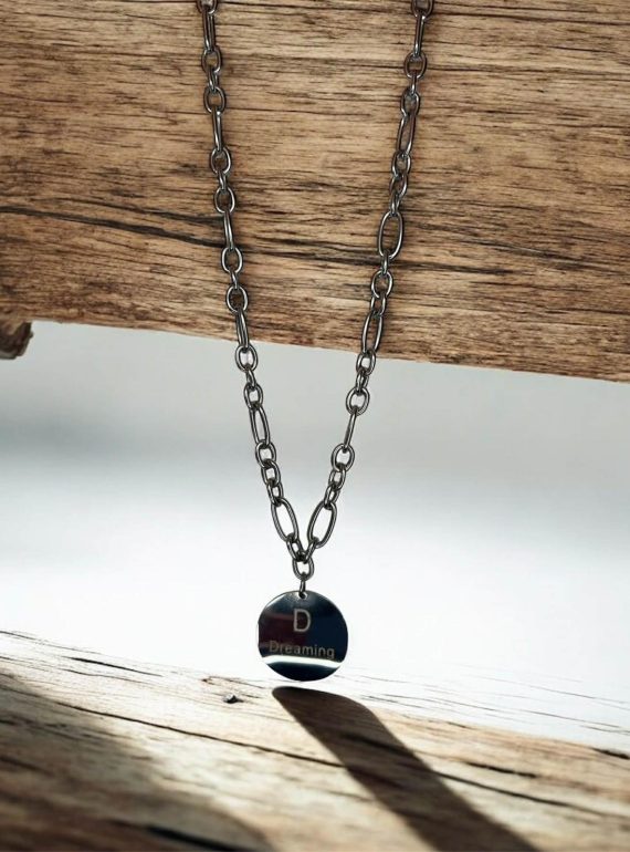 ✨ UShine.gr: Ατσάλινο κολιέ αλυσίδα με στρογγυλό μενταγιόν “D Dreaming” No 1296