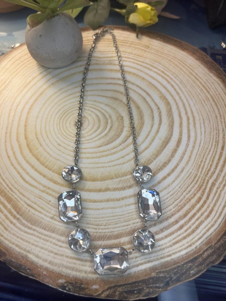 ✨ UShine.gr: Χειροποίητο κολιέ με διαφανείς κρυστάλλους No 1308