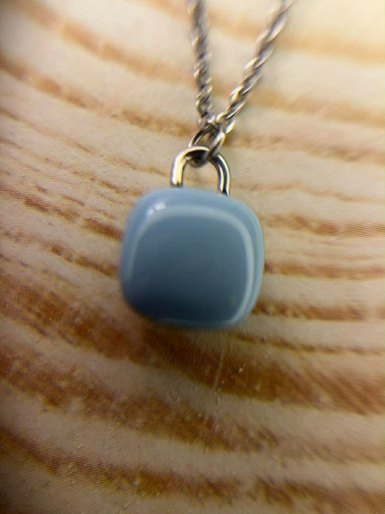 ✨ UShine.gr: Ατσάλινο κολιέ με minimal μπλε πέτρα No 1313