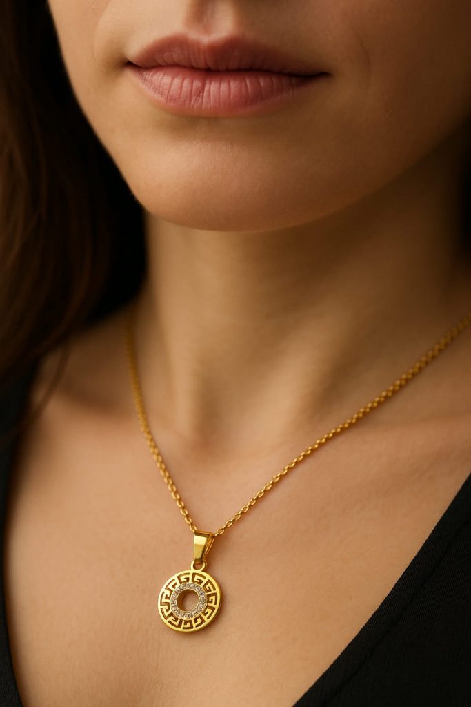 ✨ UShine.gr: Ατσάλινο κολιέ με κυκλικό μοτίφ & λευκά zircon No 1314