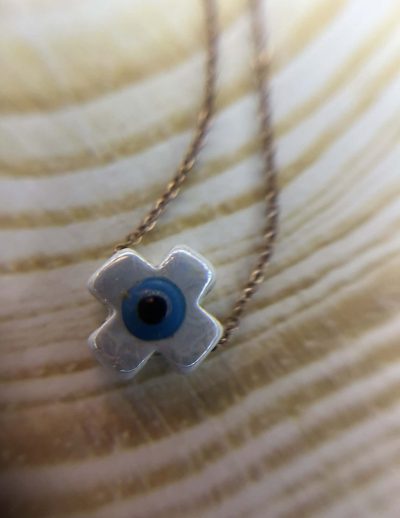 ✨ UShine.gr: Κολιέ τετράφυλλο ματάκι με λευκό κεραμικό στοιχείο No 1315