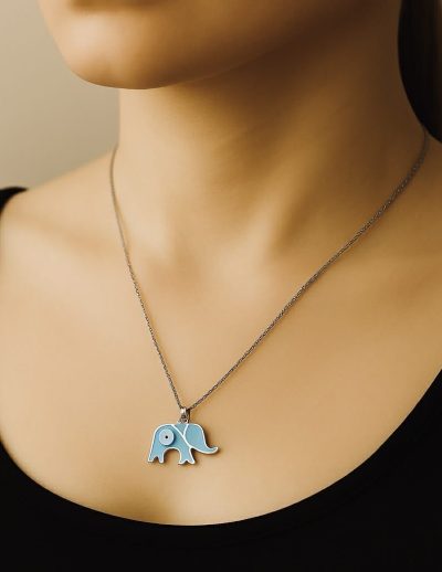 ✨ UShine.gr: Ατσάλινο κολιέ γαλάζιο ελεφαντάκι με ματάκι No 1318