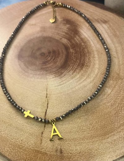 ✨ UShine.gr: Κολιέ αιματίτης με σταυρό & γράμμα Α σε χρυσό τόνο No 1320