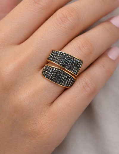 ✨ UShine.gr: Ατσάλινο Δαχτυλίδι Wrap με Μαύρα Κρυσταλλάκια (ροζ-χρυσό) No 1325