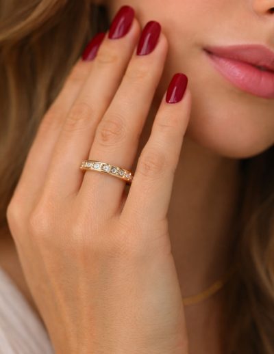 ✨ UShine.gr: Ατσάλινο Δαχτυλίδι Eternity με Baguette Κρυστάλλους (Χρυσό) No 1330