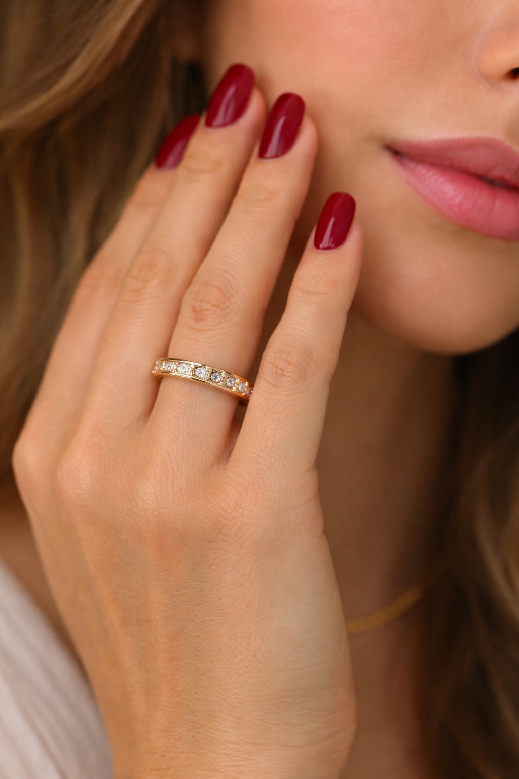 ✨ UShine.gr: Ατσάλινο Δαχτυλίδι Eternity με Baguette Κρυστάλλους (Χρυσό) No 1330